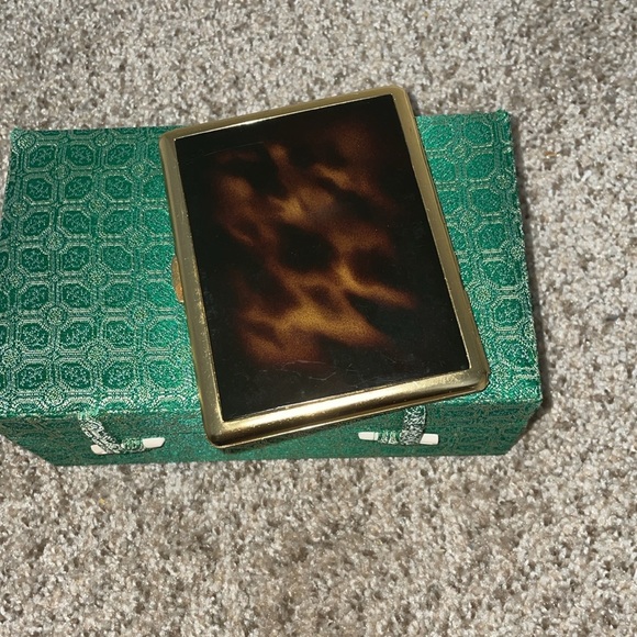 Cigarettes case Vintage 1949’s Ladie'sLeg HolderBPC Japan by Climax